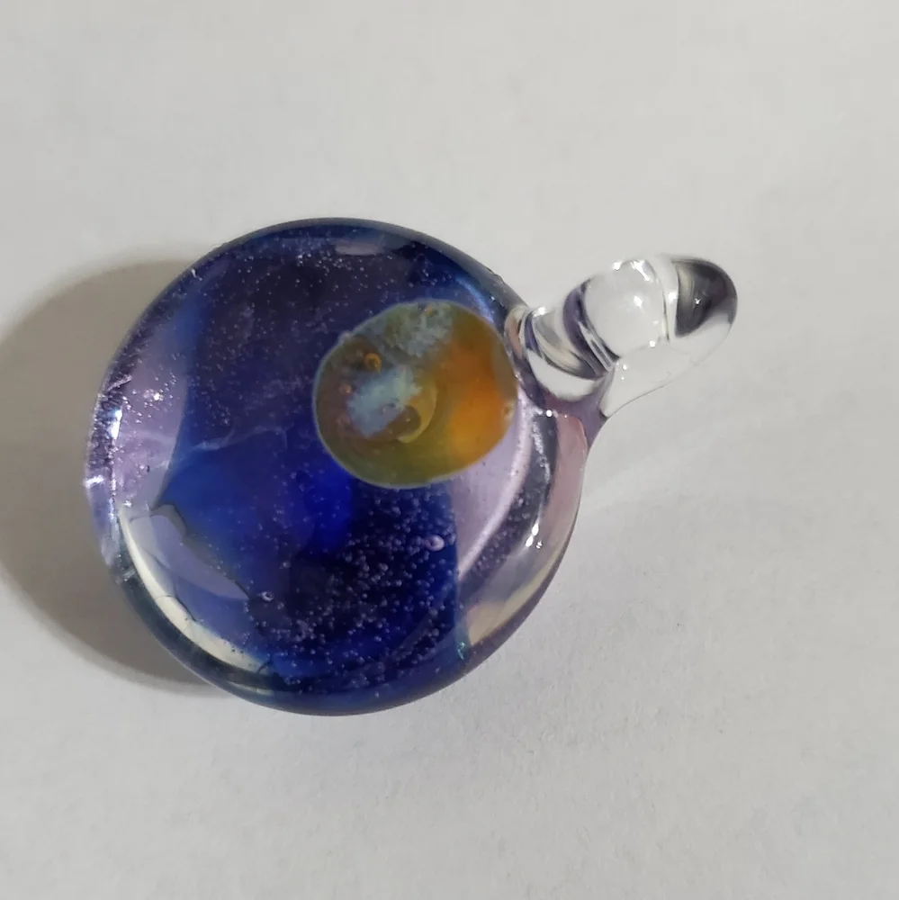 Blue Glass Pendant - Picture 4 of 5